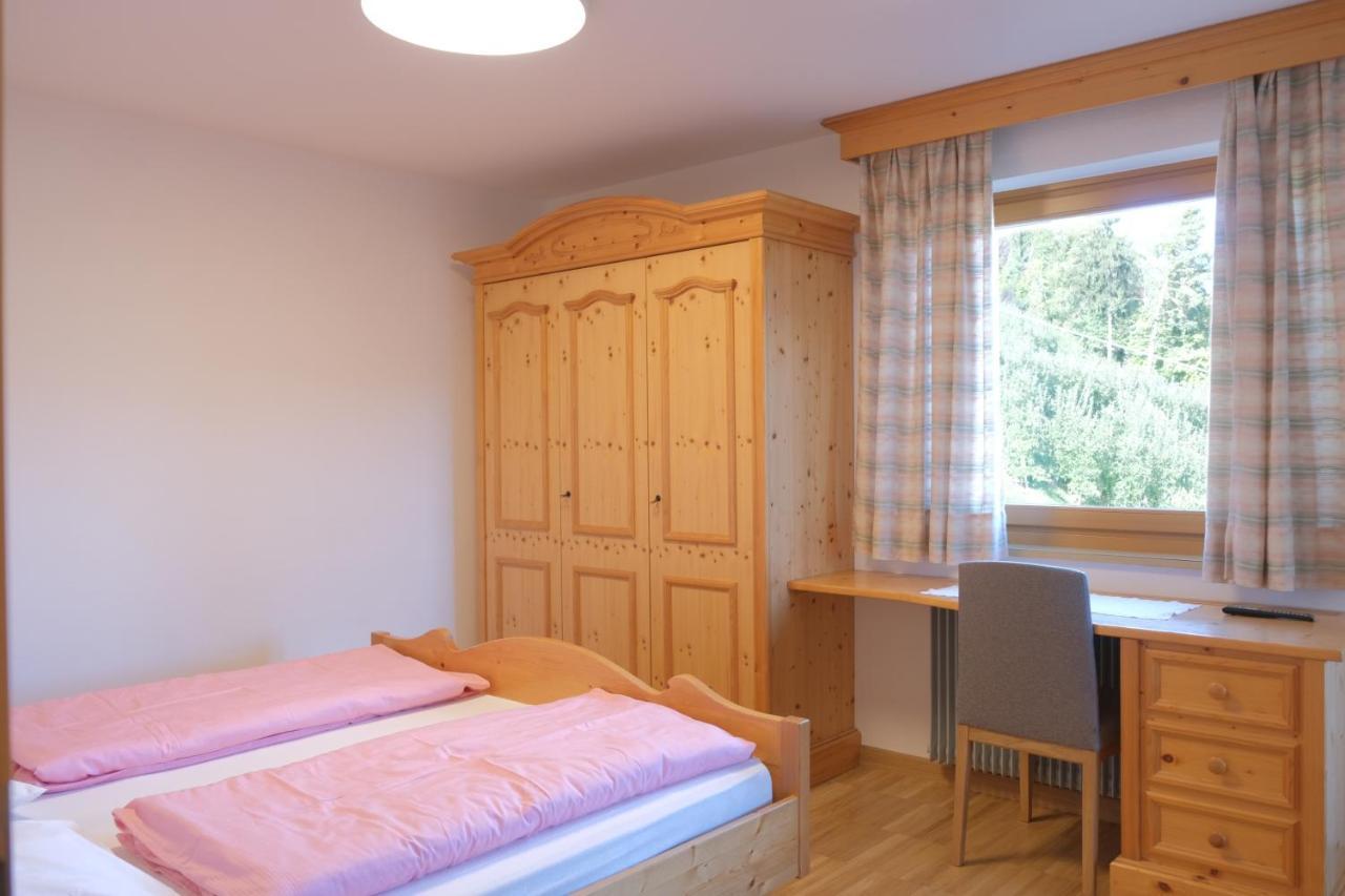 Готель Tirolerhof Tisens Екстер'єр фото